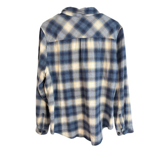 Pendleton Size Large Shirt Long Sleeve Blue Plaid Button Up Classic Fit - Picture 2 of 5